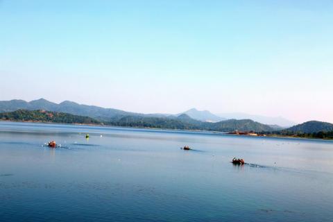 Boating at Patratu dam